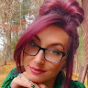 Meet your Posher, Kara